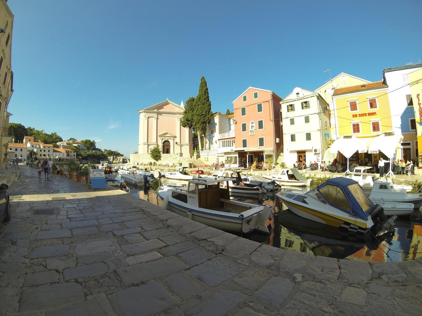 Bed&Breakfast Saturn Veli Lošinj Dış mekan fotoğraf