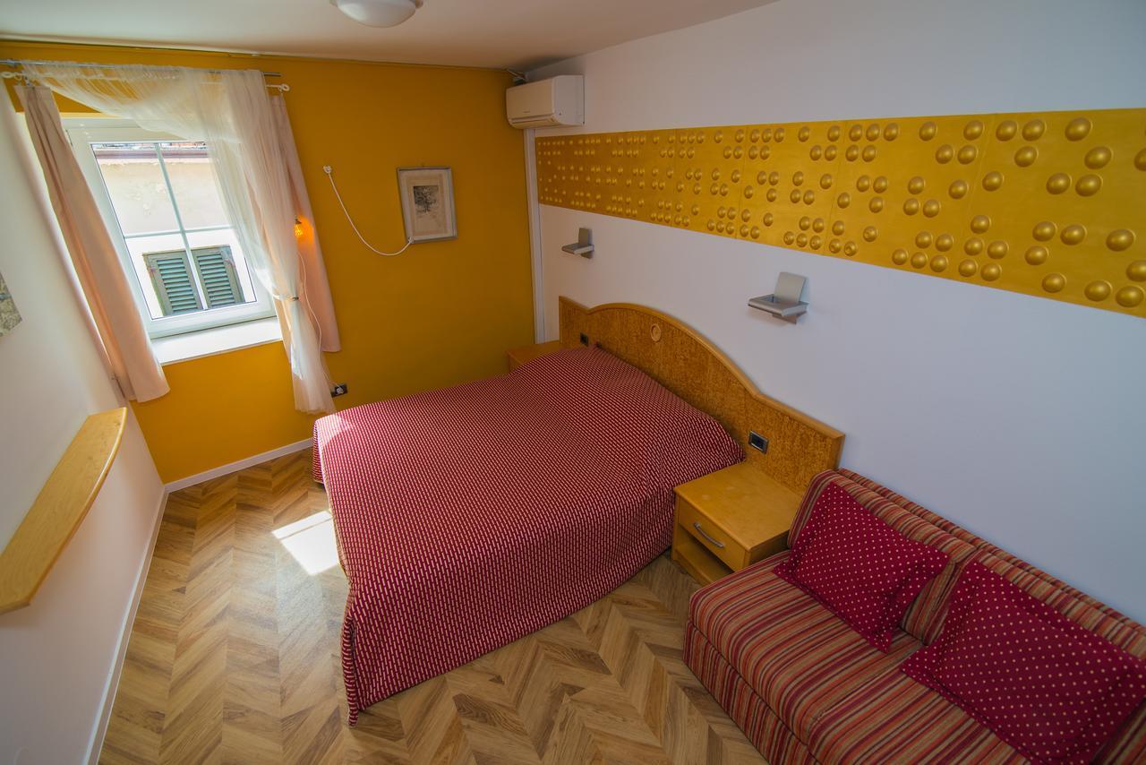 Bed&Breakfast Saturn Veli Lošinj Dış mekan fotoğraf