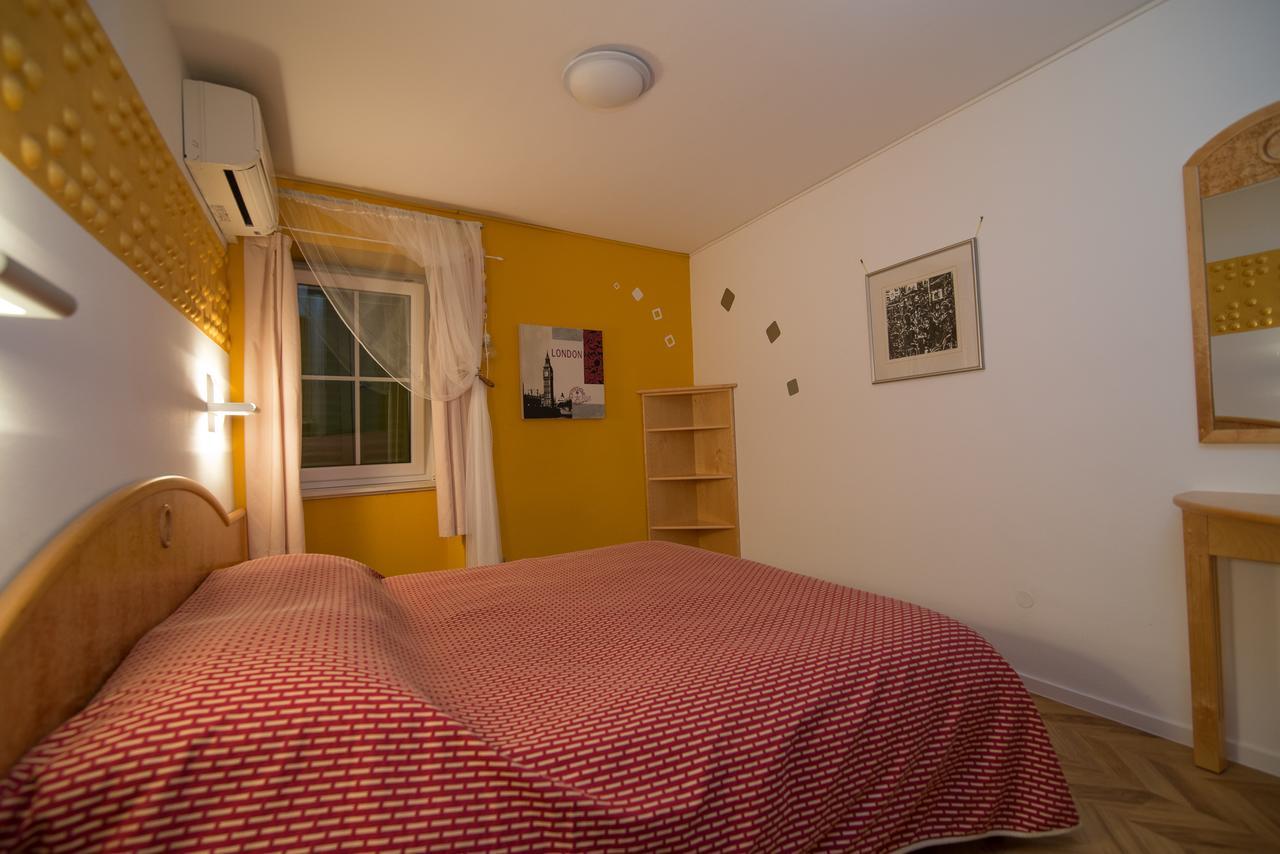 Bed&Breakfast Saturn Veli Lošinj Dış mekan fotoğraf