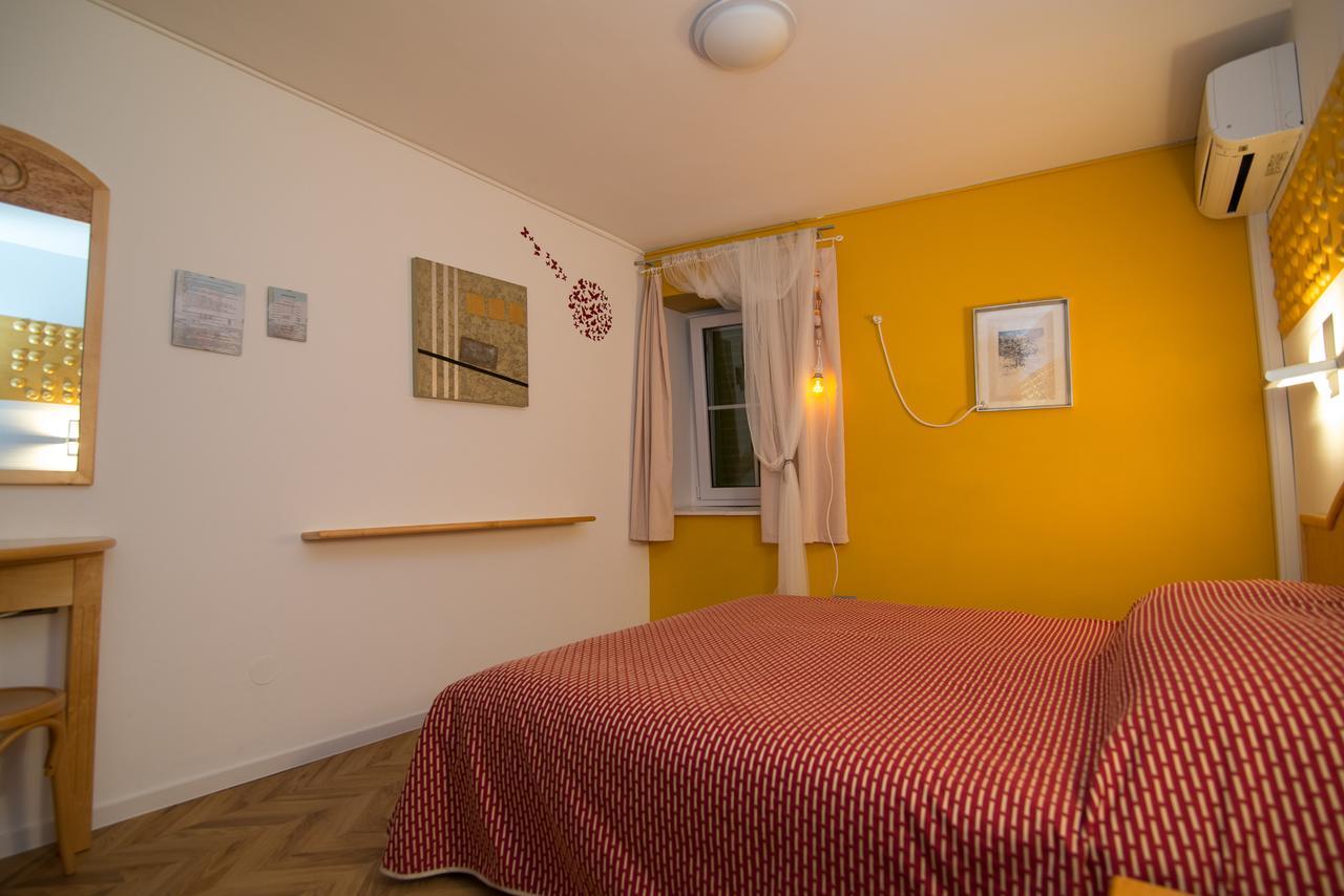 Bed&Breakfast Saturn Veli Lošinj Dış mekan fotoğraf